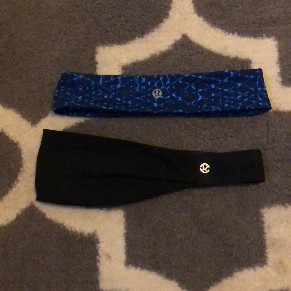 2 lululemon headbands